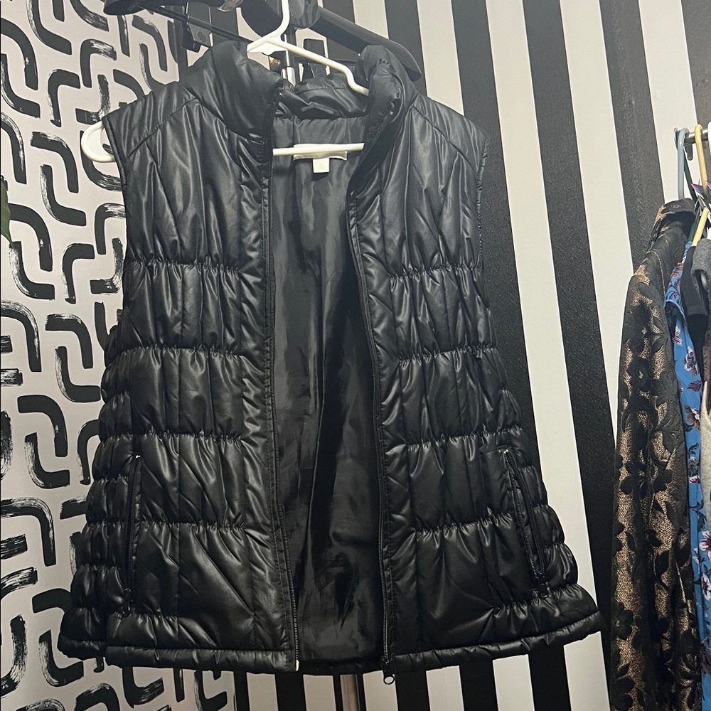 New York & Company Black Puffer Vest